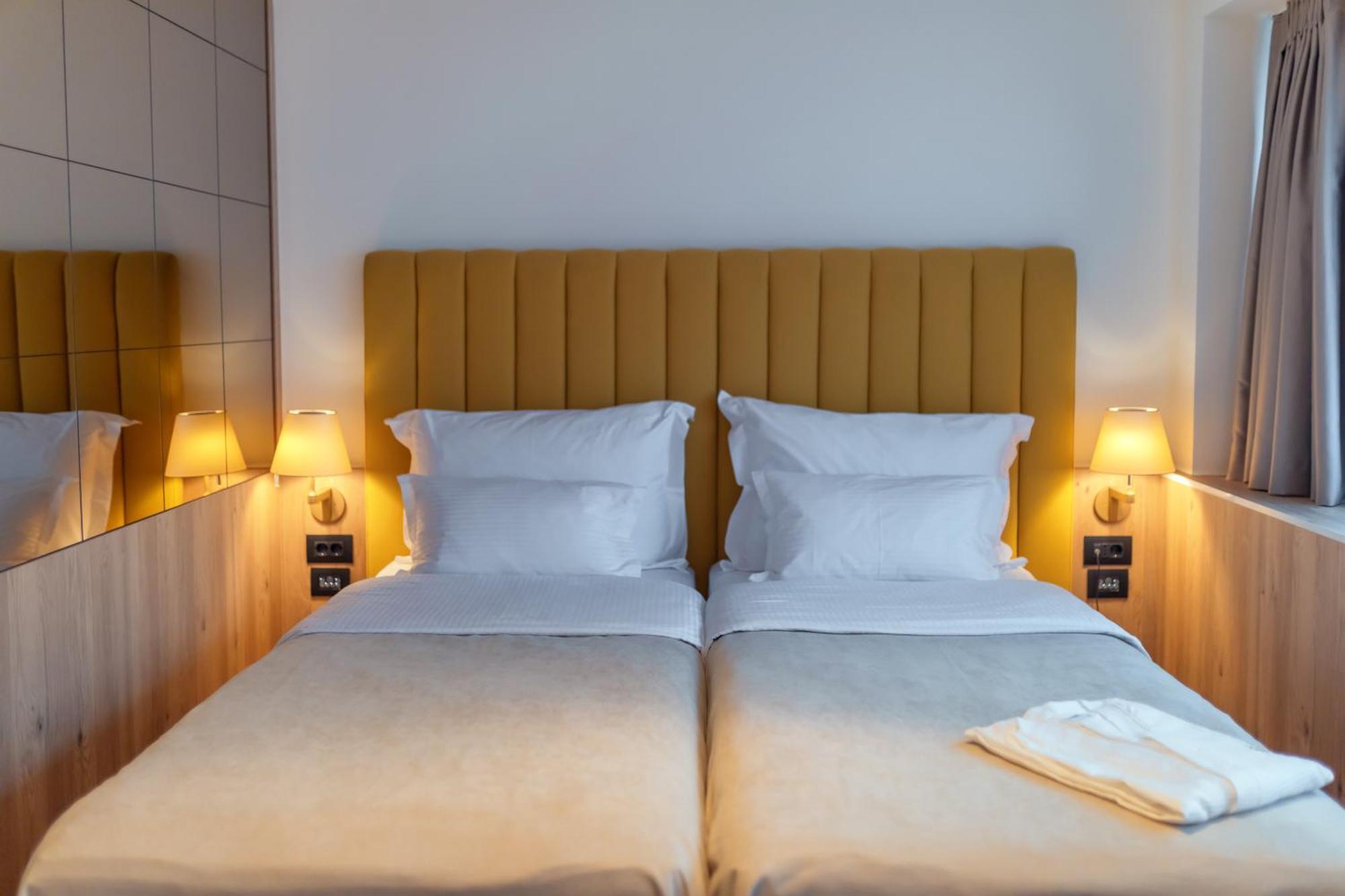Hotel Agape Bar Pokoj fotografie